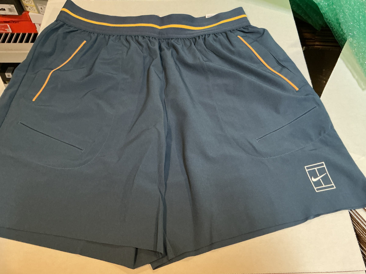 Nike Men Heritage Dri Fit Shorts 6"