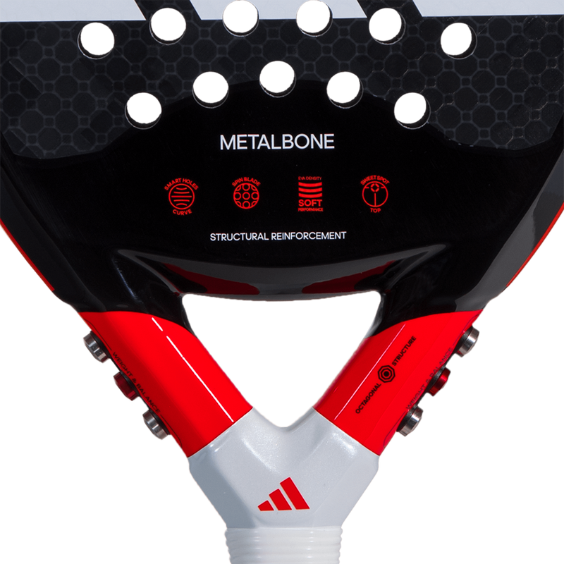 Adidas Metalbone 3.2 (2023)